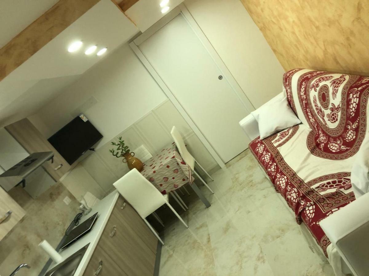 شقة Sole House نابولي المظهر الخارجي الصورة